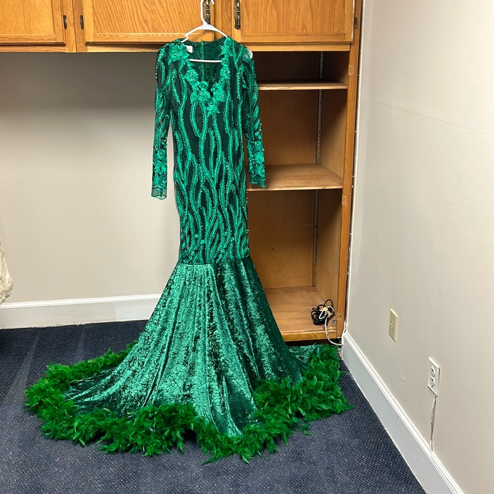 PROM DRESS